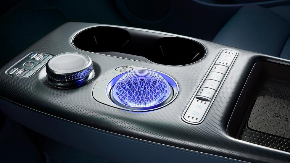 Genesis GV60: Στις αγορές ανανεωμένο και πιο hi-tech